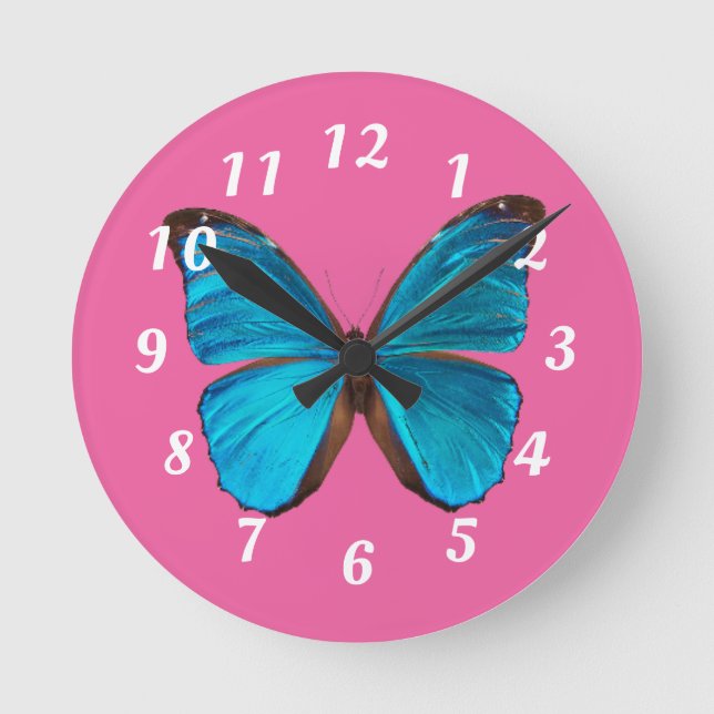 Cute Rosa and Blue Butterfly Wall Clock Rund Klocka (Framsida)