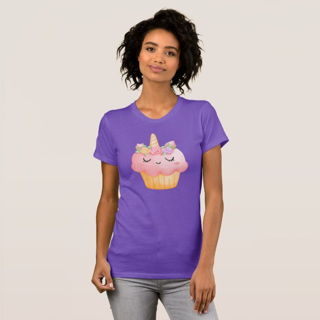 Cute Rosa Cupkaka Unicorn med Ro T Shirt (Hel framsida)