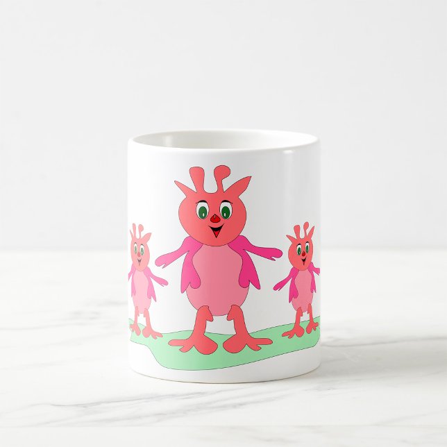 Cute Rosa Fantasy Skapar vitaktiga Utomjordingar Kaffemugg (Skapare uppladdad)