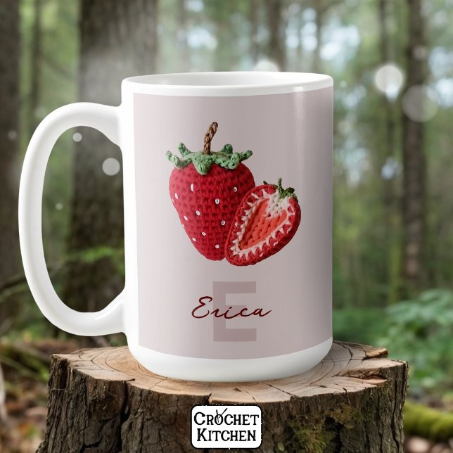 Cute Rosa Granny Chic Crochet Strawberry Monogram Kaffemugg (Skapare uppladdad)