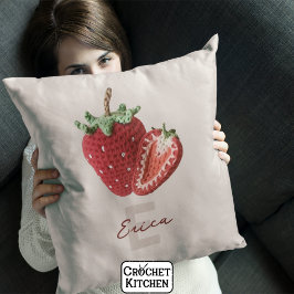 Cute Rosa Granny Chic Crochet Strawberry Monogram Kudde