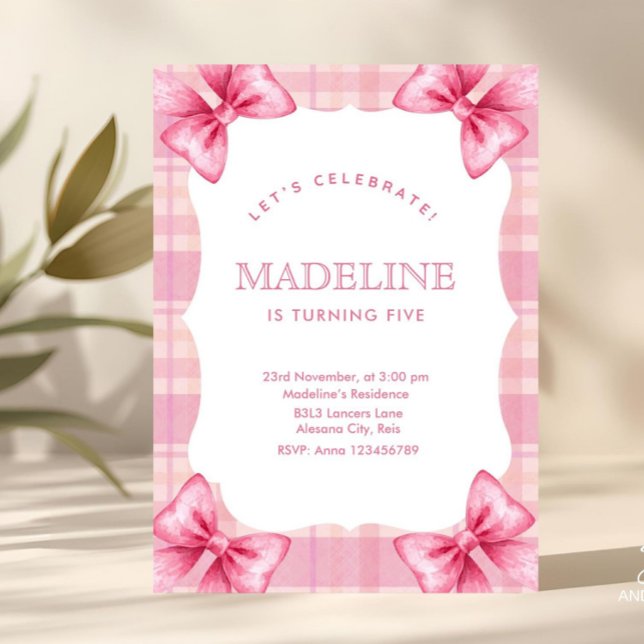 Cute Rosa Play & Bow Coquette Girl Birthday Inbjudningar (Skapare uppladdad)