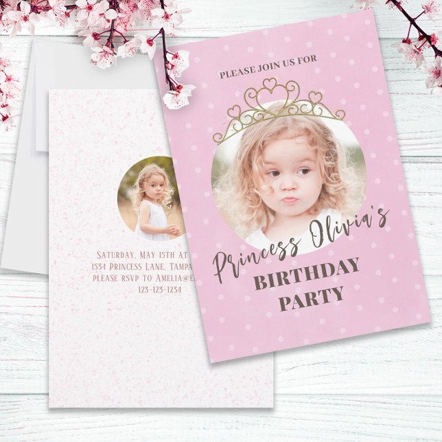 Cute Rosa Princess Tiara Birthday Whimsical Inbjudningar (Skapare uppladdad)