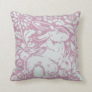 Cute Rosa Rabbit Baby Bunny Pastel Nursery Decor Kudde