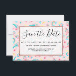 Cute Rosa Teal Unicorn Rainbow Blommigt Stars Spara Datumet<br><div class="desc">Det här söta och magiska mönster är perfekt för den roligt-andliga och trendig kvinnan eller flickan. Den innehåller handritade illustrationer av unicorns, blommor med löv, regnbåge och skjutstjärnor ovanpå en enkel rosa. Temat färg är utformat för bäckenbottenskydd, rosa, rosa, grönt, blått periwinkle, lila, gult och orange. Det är en sjudande,...</div>