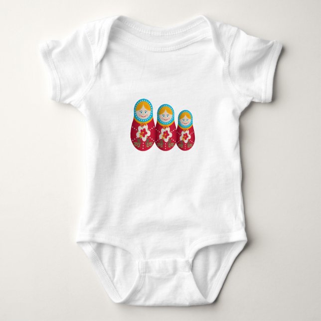 Cute Russian Nested Doll Matryoshka Graphic T Shirt (Framsida)