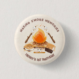 Cute S more Bonfire 1st Birthday Button Knapp