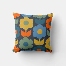 Cute Scandi Retro Modern Blommönster Blue Kudde
