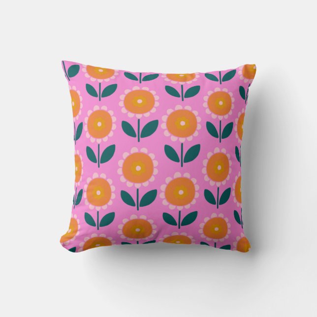 Cute Scandinavian Flowers in Rosa and Orange Kudde (Framsida)
