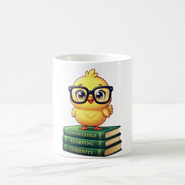 Cute Scholar Chick Reading Books Kaffemugg (Center)