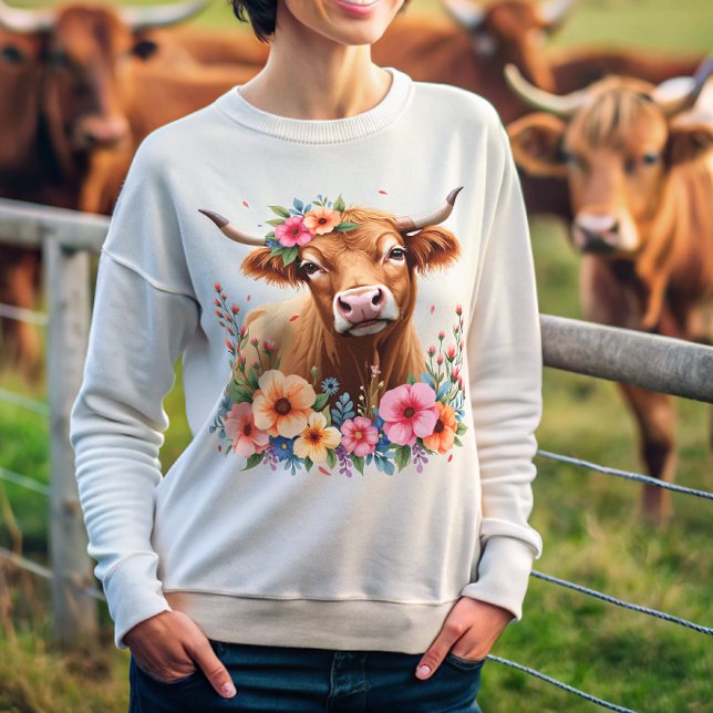 Cute Scottish Highland Cow Blommigt T Shirt (Skapare uppladdad)