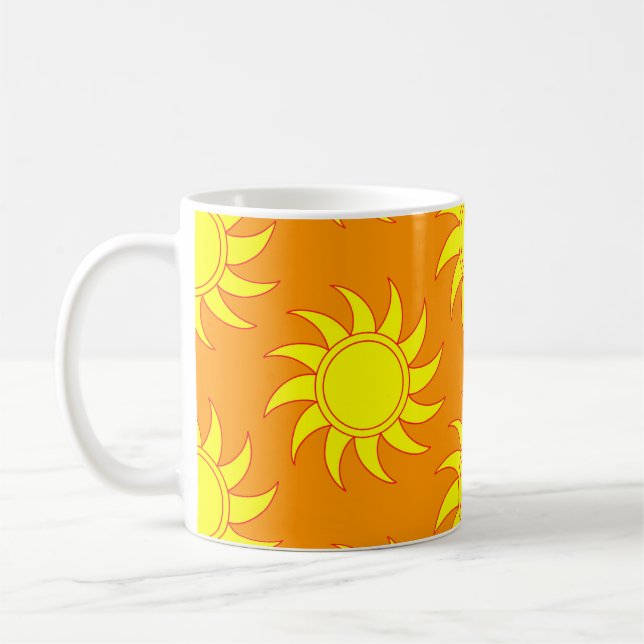 Cute seamless pattern of sun. Doodle hand drawn st Kaffemugg (Vänster)