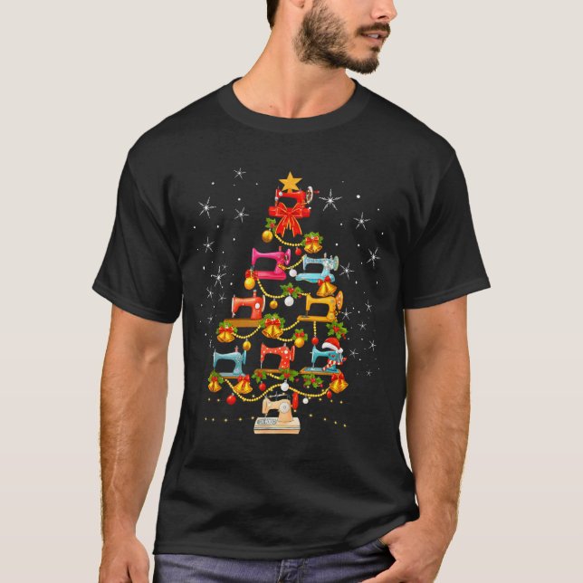 Cute Sewing Machine Christmas Tree Christmas Ornam T Shirt (Framsida)
