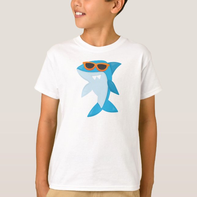 Cute Shark, Coola Shark, haj med solglasögon T Shirt (Framsida)