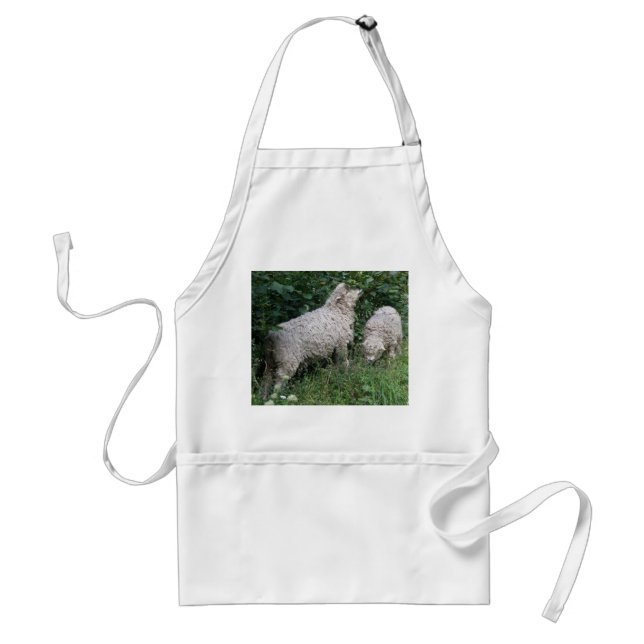 Cute Sheep Eating Löv Apron Förkläde (Framsidan)