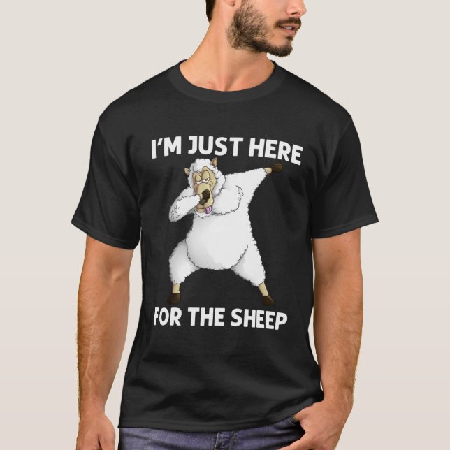 Cute Sheep T Shirt (Framsida)