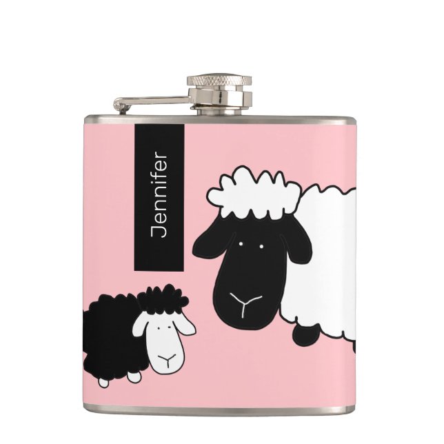 Cute Sheeps Illustration Black and White på  Fickplunta (Framsidan)
