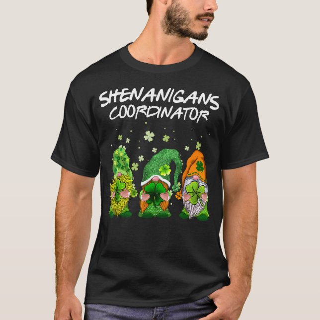 Cute Shenanigans Coordinator St Patricks Day Gnome T Shirt (Framsida)