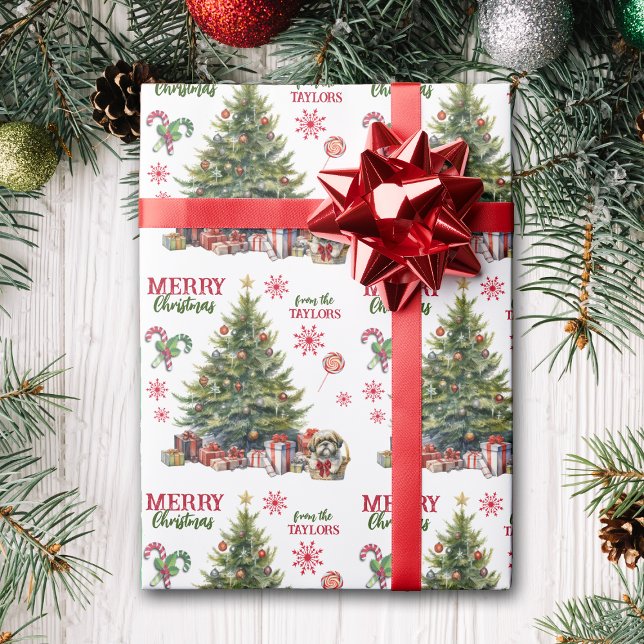 Cute Shih Tzu Puppy under Julgran Presentpapper (Skapare uppladdad)