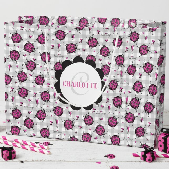 Cute Shock rosa & Black Ladybug Teckning Mönster K (Hot Pink and Black Gift Bags for Kids Birthday & Valentine's Day. Cute Ladybugs Pattern on Gingham)