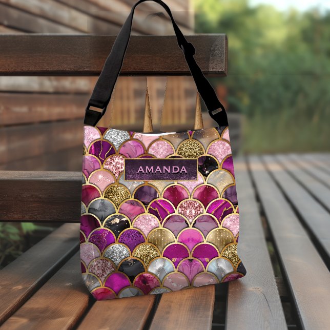 Cute shock rosa-sjöjungfrun skalas i gigantisk for axelväska (Skapare uppladdad)