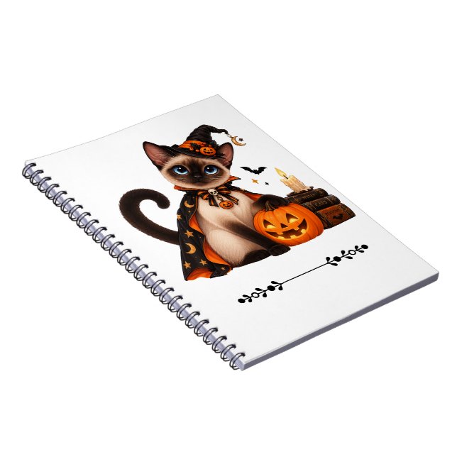 Cute Siamese Cat Witch Halloween Anteckningsbok (Högra Sidan)