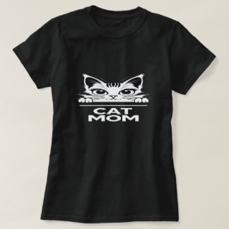 Cute simple design womens black cat lover mom  t shirt