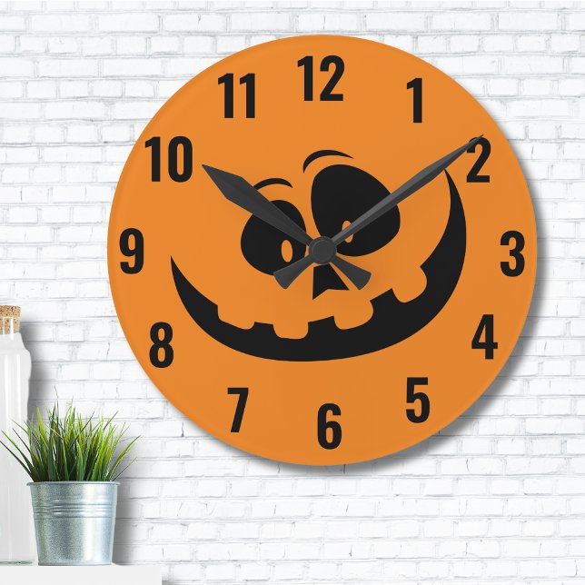 Cute Simple Jack o lantern Rund Klocka (Cute Happy Halloween Pumpkin Face Jack O Lantern Round Clock)