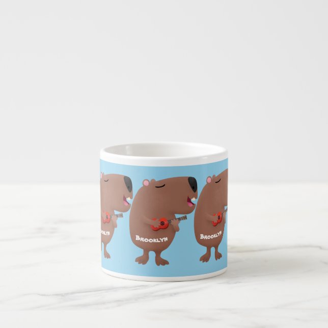 Cute singing capybara ukulele tecknad illustration espressomugg (Framsidan)