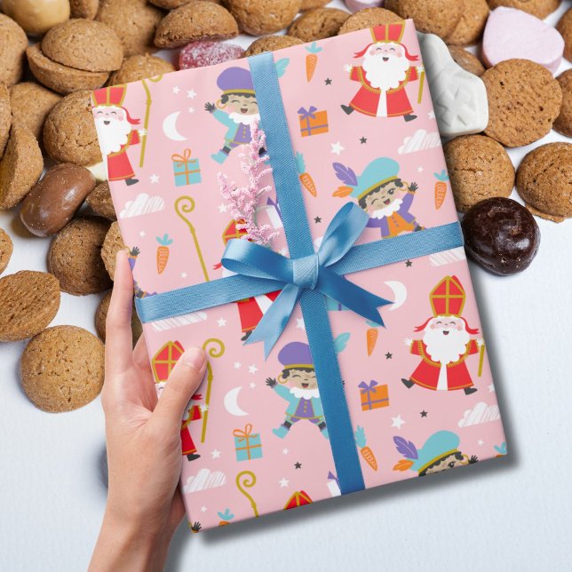 Cute Sinterklaas och Piet Mönster på Rosa Presentpapper (Skapare uppladdad)