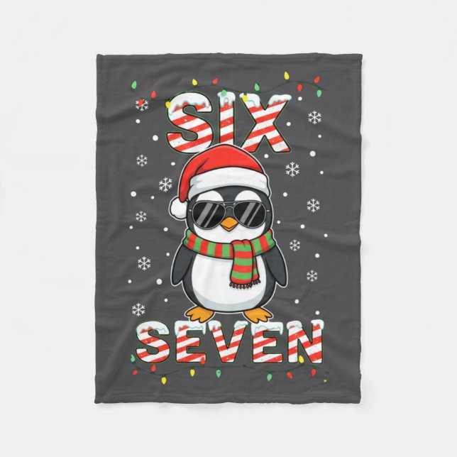Cute Six Seven 67 Penguin Kids Christmas Holiday L Fleecefilt (Framsidan)