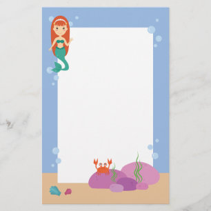 Cute sjöjungfru prinsessflicka som simmar i havet brevpapper