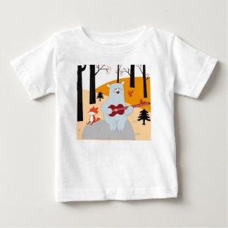Cute sjunga en varg och nalle för sommarräven i så tee shirt