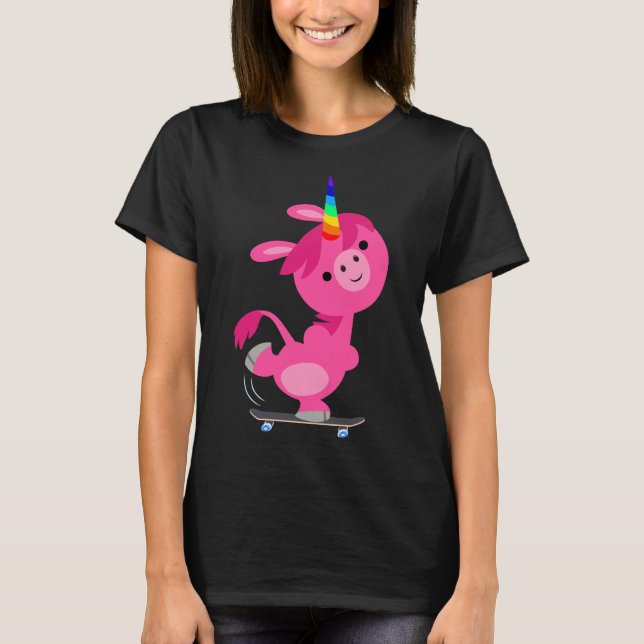 Cute Skateboarding Tecknad Unicorn Women T-Shirt (Framsida)