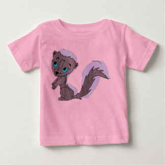 Cute_skunk T Shirt