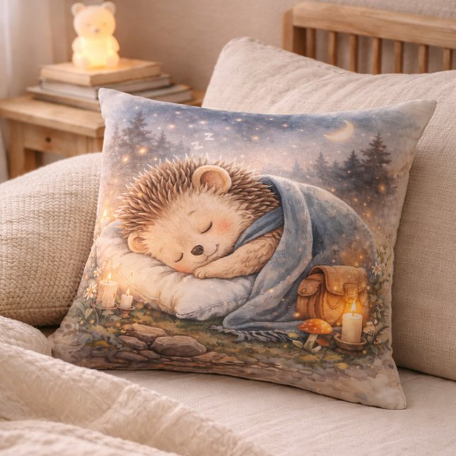 Cute Sleeping Hedgehog Kids Room & Nursery Kudde (Skapare uppladdad)