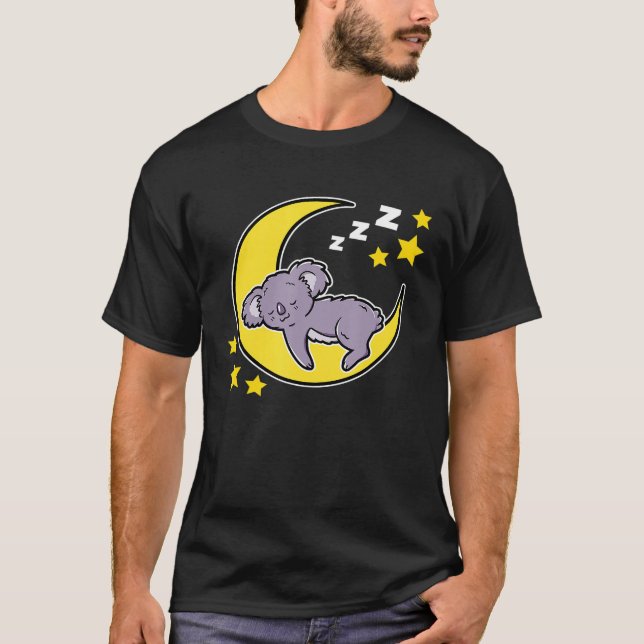Cute Sleeping Koala Bear på Måne Pajamas Nap Nappi T Shirt (Framsida)