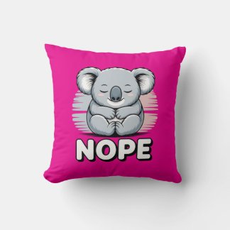 Cute Sleeping Koala “Nope” Funny Cartoon Kudde