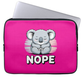 Cute Sleeping Koala “Nope” Funny Cartoon Laptop Fodral