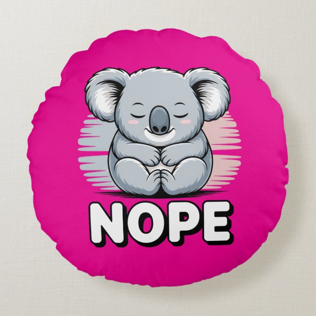 Cute Sleeping Koala “Nope” Funny Cartoon Rund Kudde (Framsidan)