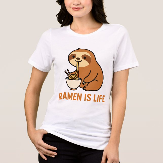 Cute Sloth Eating Ramen - Funny Noodle Älskare T Shirt (Framsida)