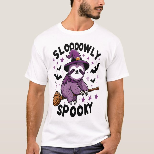 Cute Sloth Happy Halloween (2) T Shirt (Framsida)