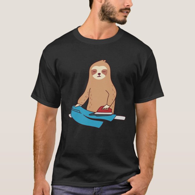 Cute Sloth Ironing Rodent Lazy Tired Pullover Huva T Shirt (Framsida)