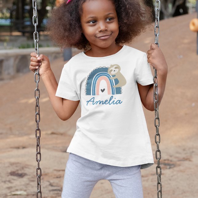 Cute Sloth Rainbow Namn Barn T Shirt (Skapare uppladdad)