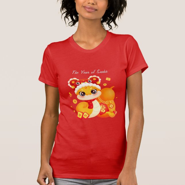 Cute Snake for China Lunar Nyår 2025 T Shirt (Framsida)