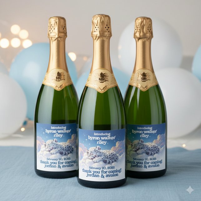 Cute Snö Leopard Asov på Clouds Baby Shower (Baby Snow Leopard Sleeping on Clouds Baby Shower Sparkling Wine Labels Cover Photo)
