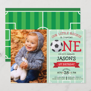 Cute Soccer Fält och Ribbon Photo 1:a födelsedagen Inbjudningar