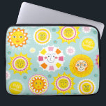 Cute Sol Mönster Laptop Fodral<br><div class="desc">En söt sol mönster laptop sleeve</div>