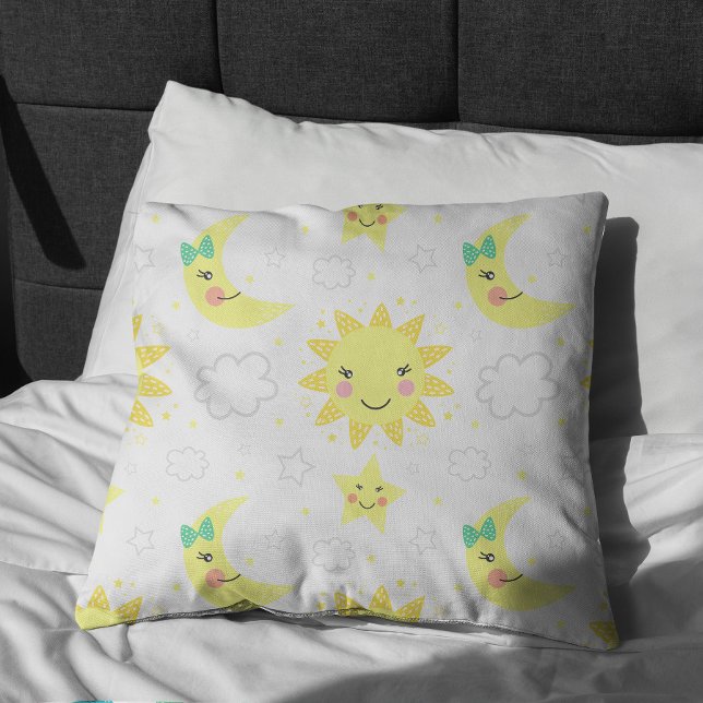 Cute Sol och Måne Kudde (Skapare uppladdad)