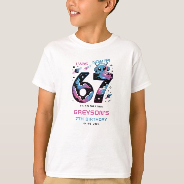 Cute Space 7th Birthday | Six & Seven Year Old T Shirt (Framsida)